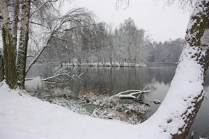 sneeuw in de overlaat