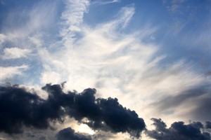 Wolken over Slufterstrand