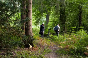 Fotograaf Emral en Lutfi in Gorp de Leij